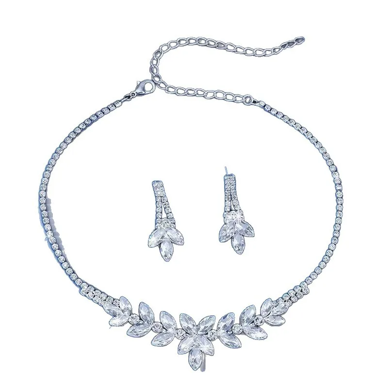 Изысканный комплект украшений  – обзор и цена Body Jewelry And Earrings